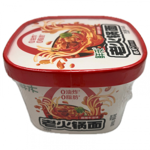 Лапша быстрого приготовления Wangbaiji со вкусом острого говяжьего масла 106г